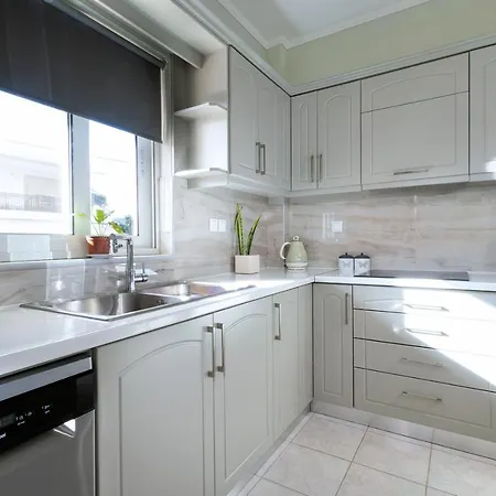 Gigis Apartment *